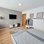 公寓 Gemuetliche Direkt Am Kuestenkanal! *