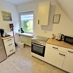 Gemuetliche Direkt Am Kuestenkanal! 公寓